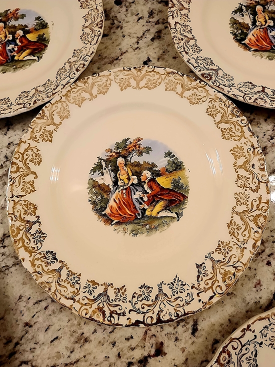 Vintage Other - VTG- 6 Dessert Plates
